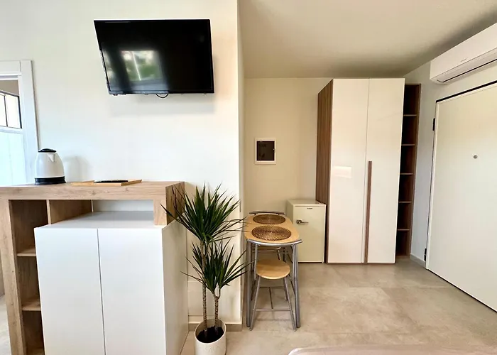 Apartment Maison Du